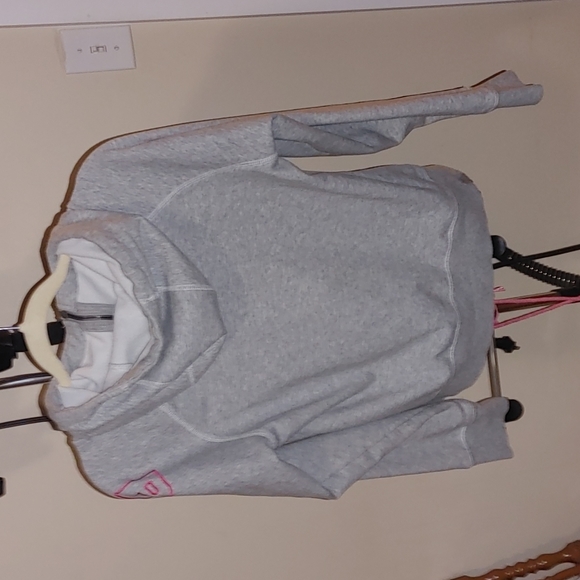 Bench sweater - Picture 2 of 4